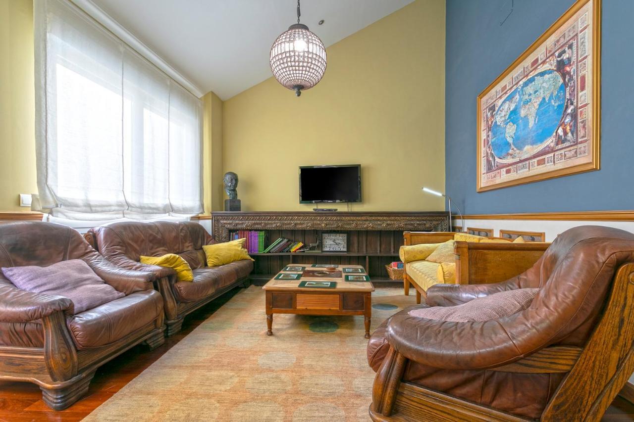 Las Mansiones De Constitucion Apartamentosmalagamanagement Dış mekan fotoğraf